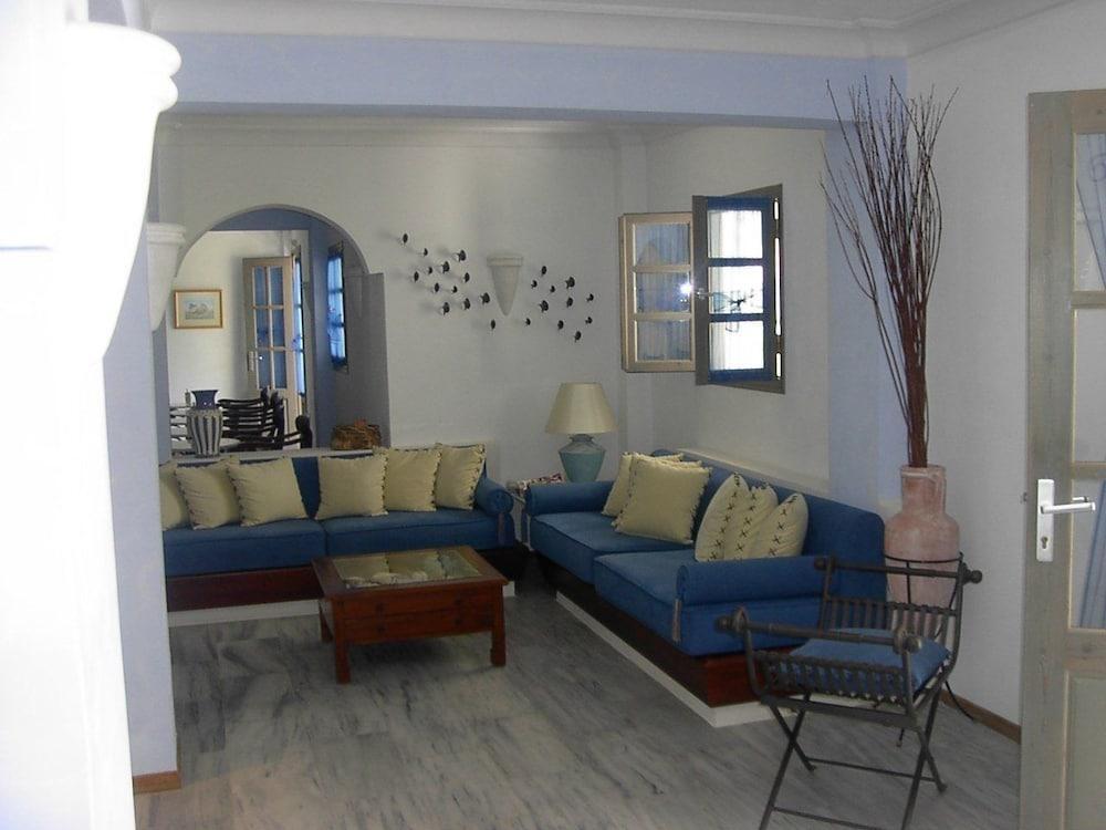 Atlantis Hotel
