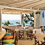 Atlantis Beach Villa 